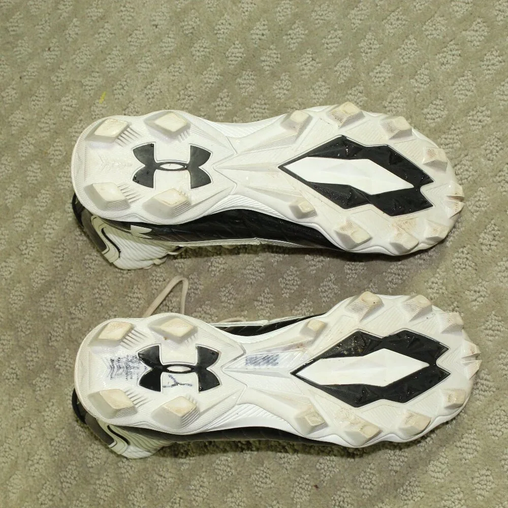 Under Armour Boy’s Youth 5Y Highlight RM JR White Football Cleats 3021201-002